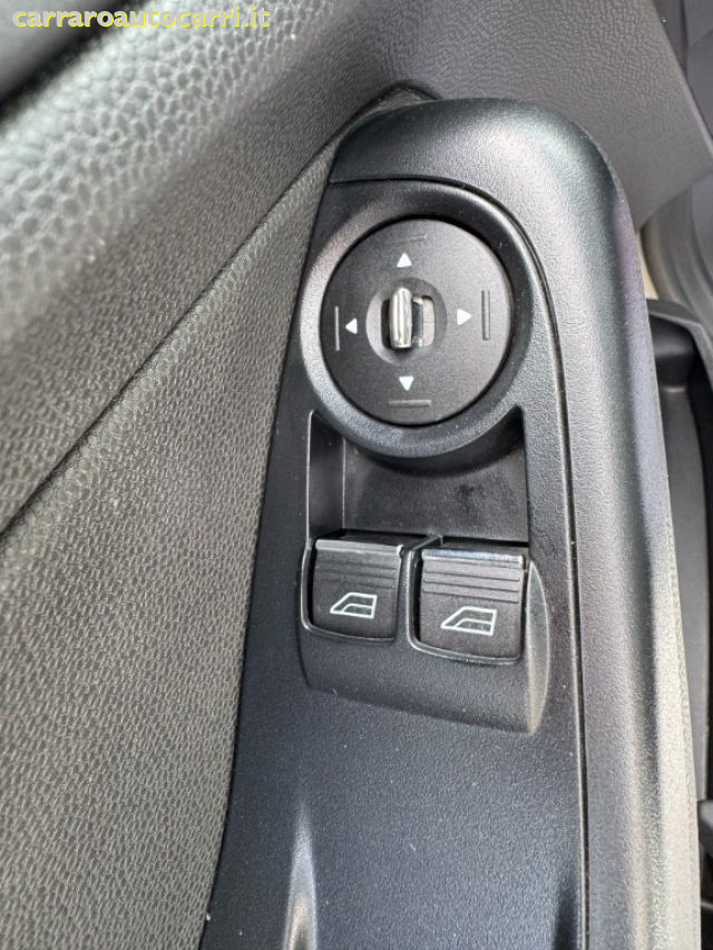 FORD Fiesta usata, con Bracciolo