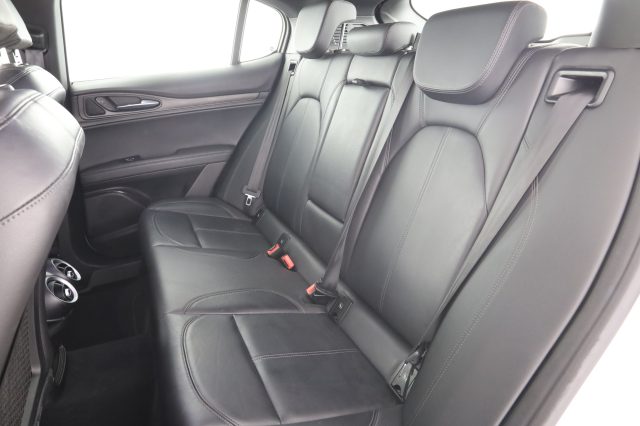 ALFA ROMEO Stelvio usata 2