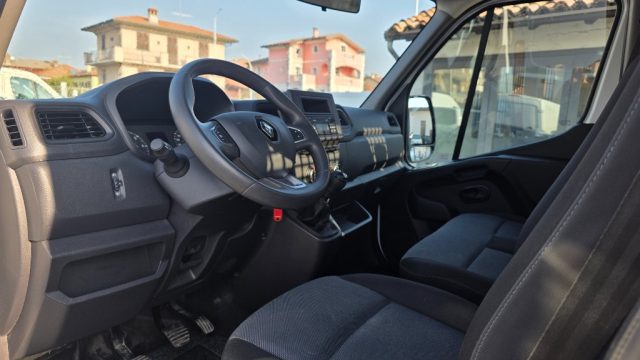 RENAULT Master usata, con USB