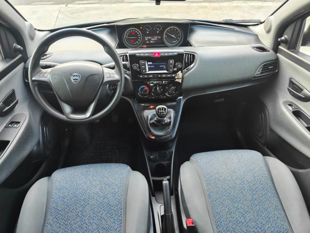 LANCIA Ypsilon usata, con Sedile posteriore sdoppiato