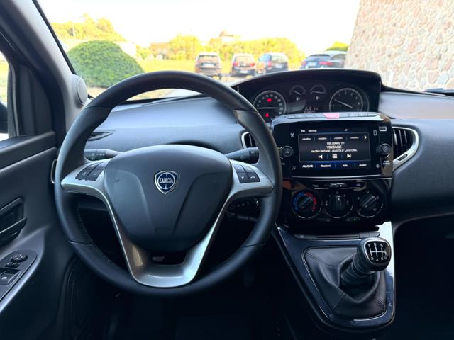 LANCIA Ypsilon usata, con ESP