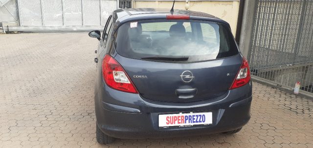 OPEL Corsa usata, con Autoradio