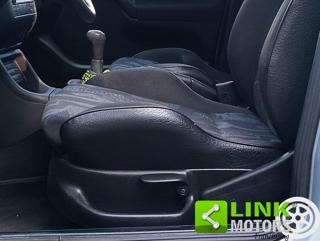 VOLKSWAGEN Golf usata, con Sedile posteriore sdoppiato