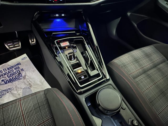 VOLKSWAGEN Golf GTI usata, con Sedili riscaldati