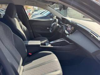 PEUGEOT 408 usata, con Fari Xenon