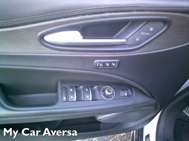 ALFA ROMEO Stelvio usata, con Chiusura centralizzata