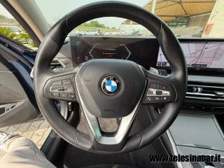 BMW 318 usata, con Fari LED