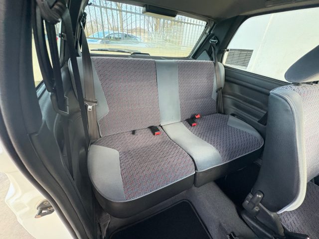 PEUGEOT 106 usata 13