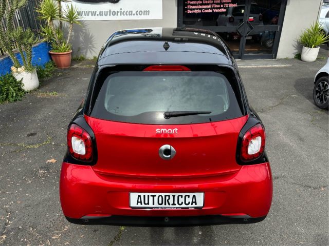 SMART ForFour usata, con Park Distance Control