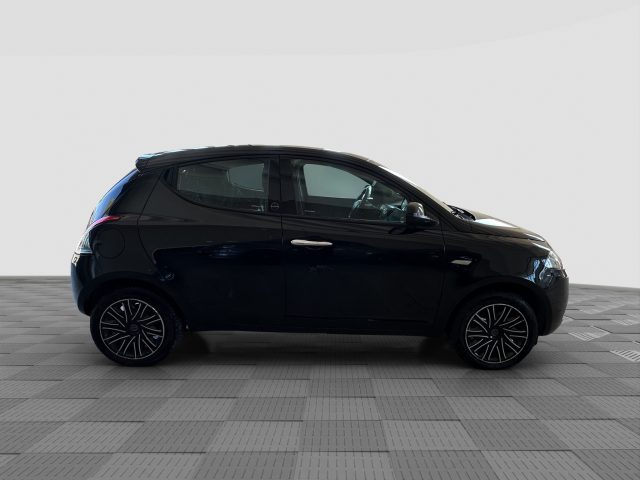 LANCIA Ypsilon usata 7