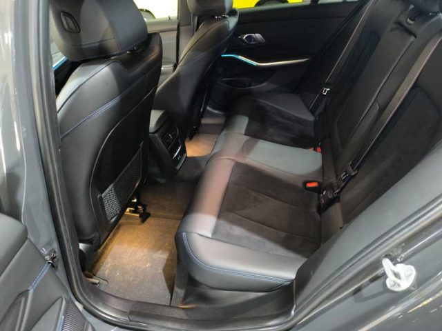 BMW 320 usata, con Fendinebbia