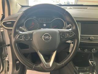 OPEL Crossland usata, con Fari LED