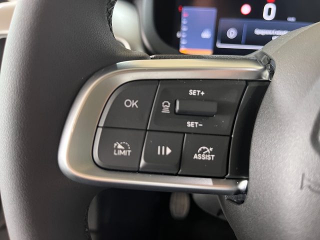 JEEP Avenger usata, con Park Distance Control