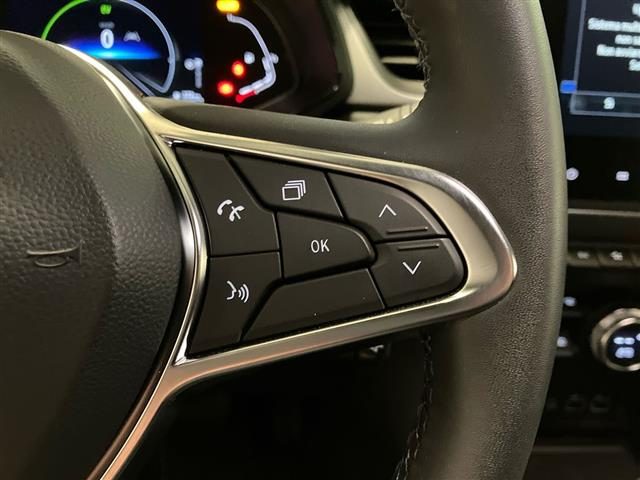 RENAULT Captur usata, con Sensori di parcheggio anteriori