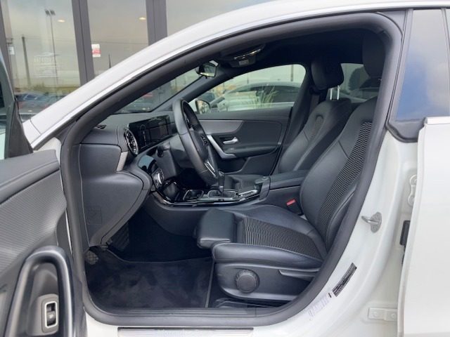 MERCEDES-BENZ CLA 180 usata, con Interni in pelle