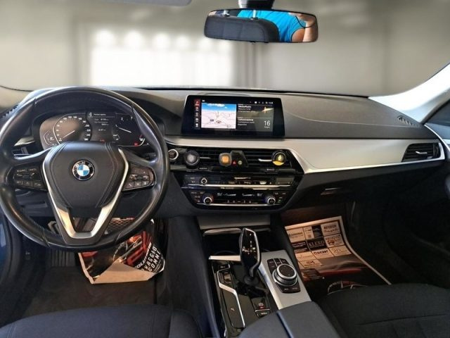 BMW 520 usata, con Autoradio