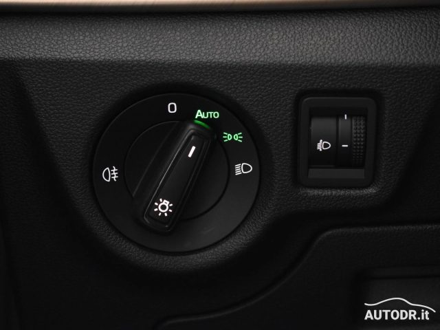 SKODA Kamiq usata, con MP3