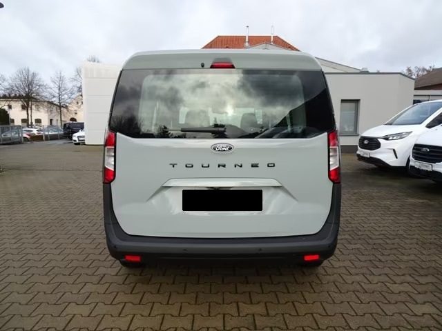 FORD Tourneo Courier usata, con Autoradio