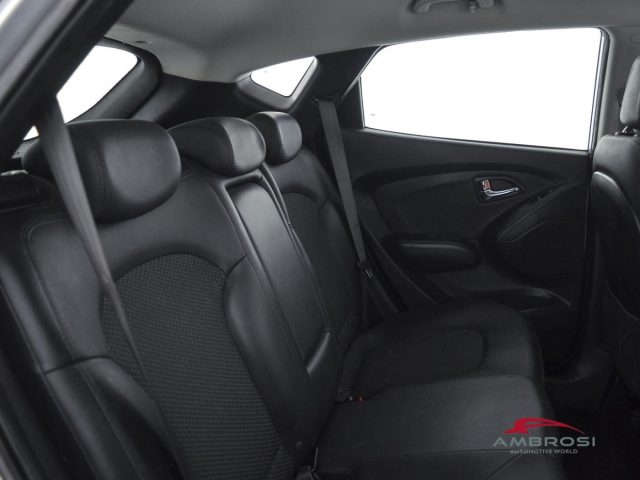 HYUNDAI iX35 usata 10