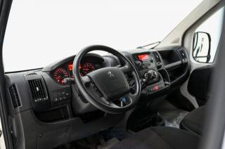 PEUGEOT Boxer usata, con Volante multifunzione