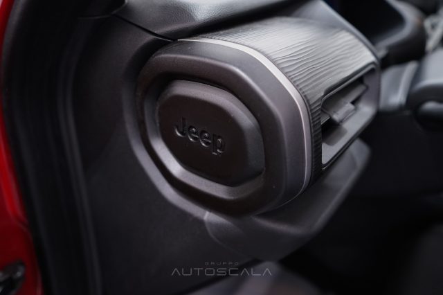 JEEP Avenger usata, con Fendinebbia
