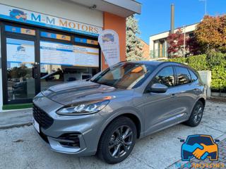 FORD Kuga usata, con Sensori di parcheggio posteriori