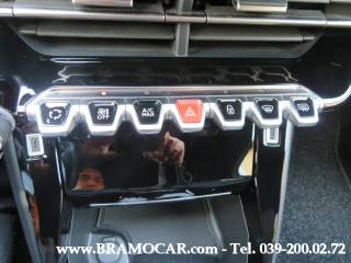 PEUGEOT 2008 usata, con Vetri oscurati