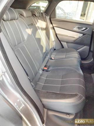 LAND ROVER Range Rover Velar usata, con Sedile posteriore sdoppiato