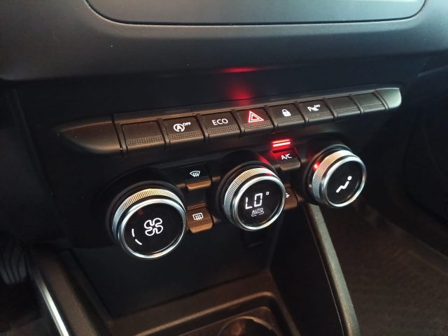 DACIA Duster usata, con Controllo automatico clima