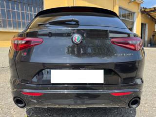 ALFA ROMEO Stelvio usata, con Alzacristalli elettrici
