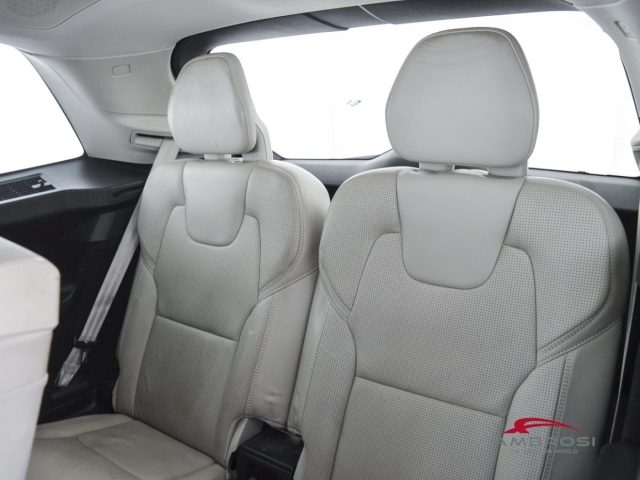 VOLVO XC90 usata 10