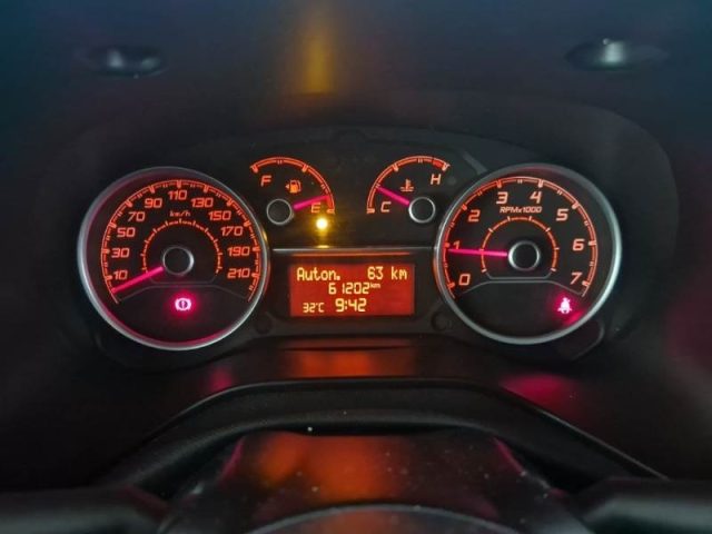 FIAT Doblo usata, con Autoradio digitale