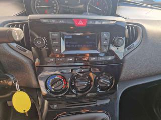 LANCIA Ypsilon usata, con Fendinebbia