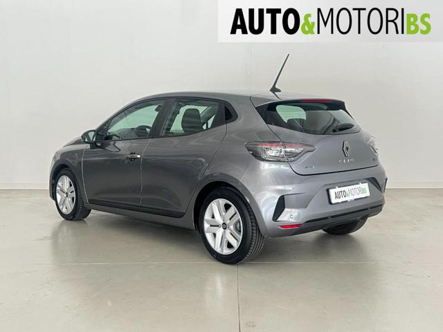 RENAULT Clio usata, con Autoradio