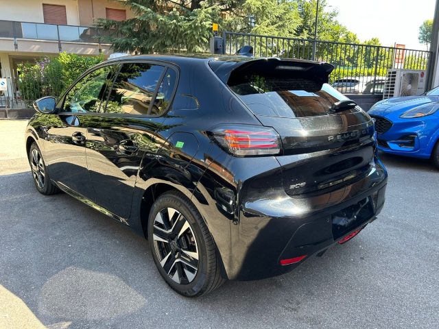 PEUGEOT 208 usata, con Autoradio