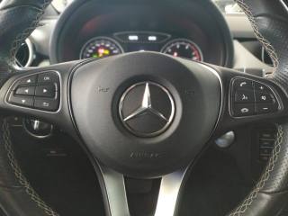 MERCEDES-BENZ B 180 usata, con Cronologia tagliandi