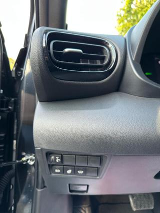 TOYOTA Yaris Cross usata, con Controllo automatico clima