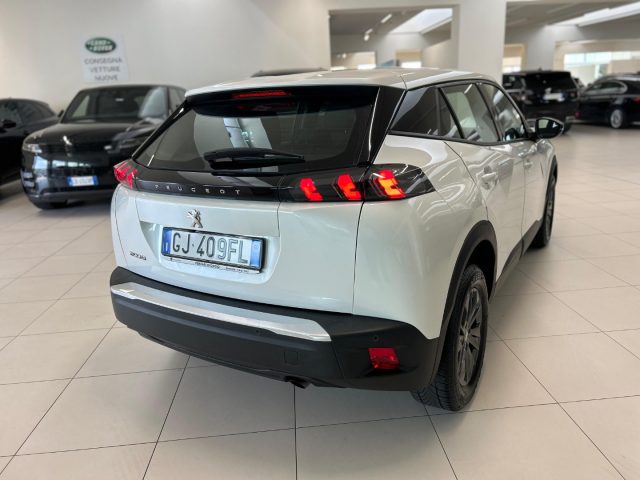 PEUGEOT 2008 usata, con Airbag