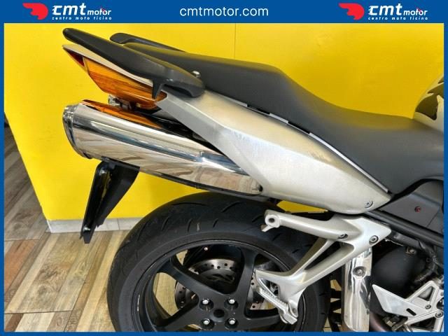 HONDA VFR 800 usata 11