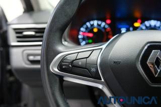 RENAULT Clio usata, con Fari LED