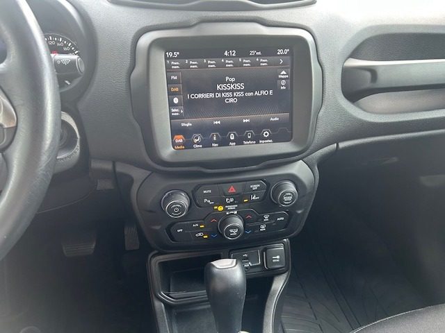 JEEP Renegade usata, con Touch screen