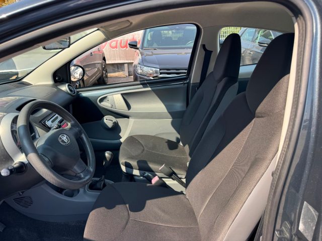 TOYOTA Aygo usata, con Boardcomputer