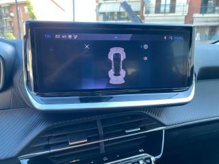PEUGEOT 208 usata, con USB