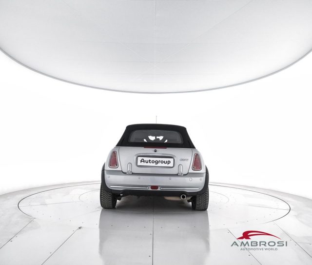 MINI Cabrio usata 5