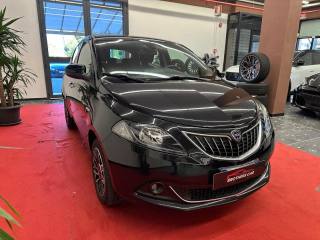 LANCIA Ypsilon usata, con Autoradio