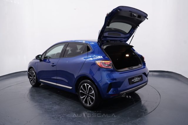 RENAULT Clio usata, con Sensore di luce