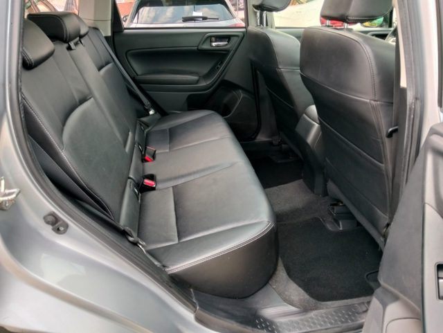 SUBARU Forester usata, con ESP