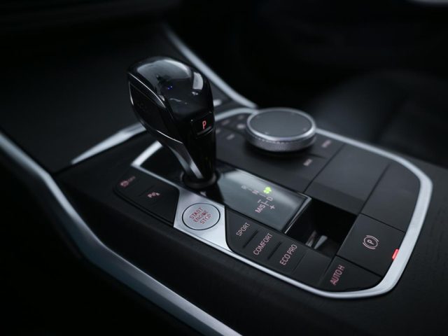 BMW 318 usata, con Isofix