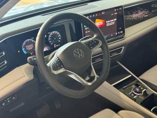 VOLKSWAGEN Tiguan usata, con Sensori di parcheggio posteriori