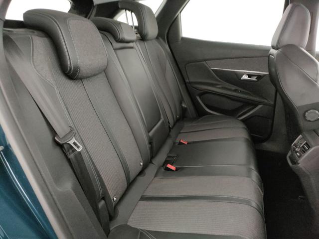 PEUGEOT 3008 usata, con Volante in pelle